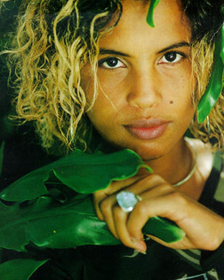фотография Neneh Cherry