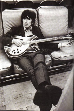 фотография George Harrison