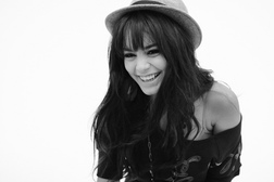 фотография Vanessa Hudgens