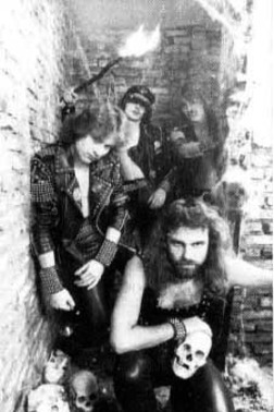 фотография Running Wild