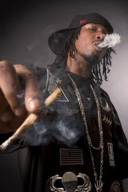 фотография Yukmouth