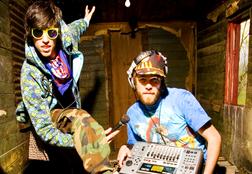 фотография   3OH!3
