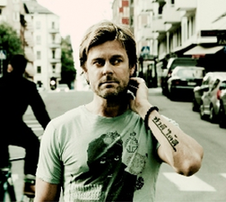 фотография Niclas Wahlgren