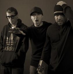 фотография Dotsfam