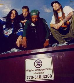 фотография Stuck Mojo