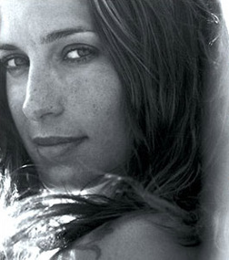фотография Chantal Kreviazuk