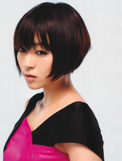 фотография Utada Hikaru