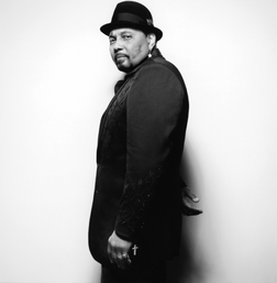 фотография Aaron Neville